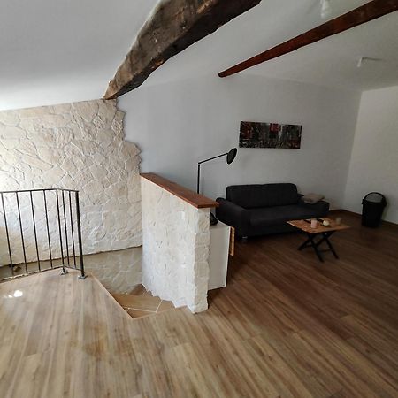 Petit Coin De Paradis Apartment Aups Ngoại thất bức ảnh