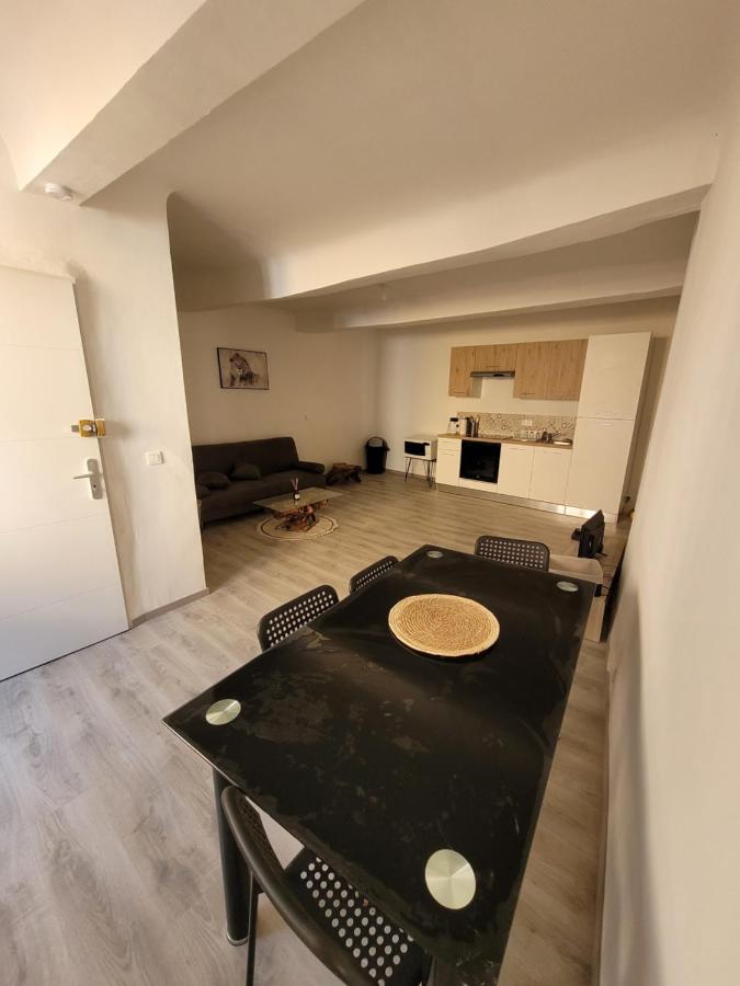 Petit Coin De Paradis Apartment Aups Ngoại thất bức ảnh